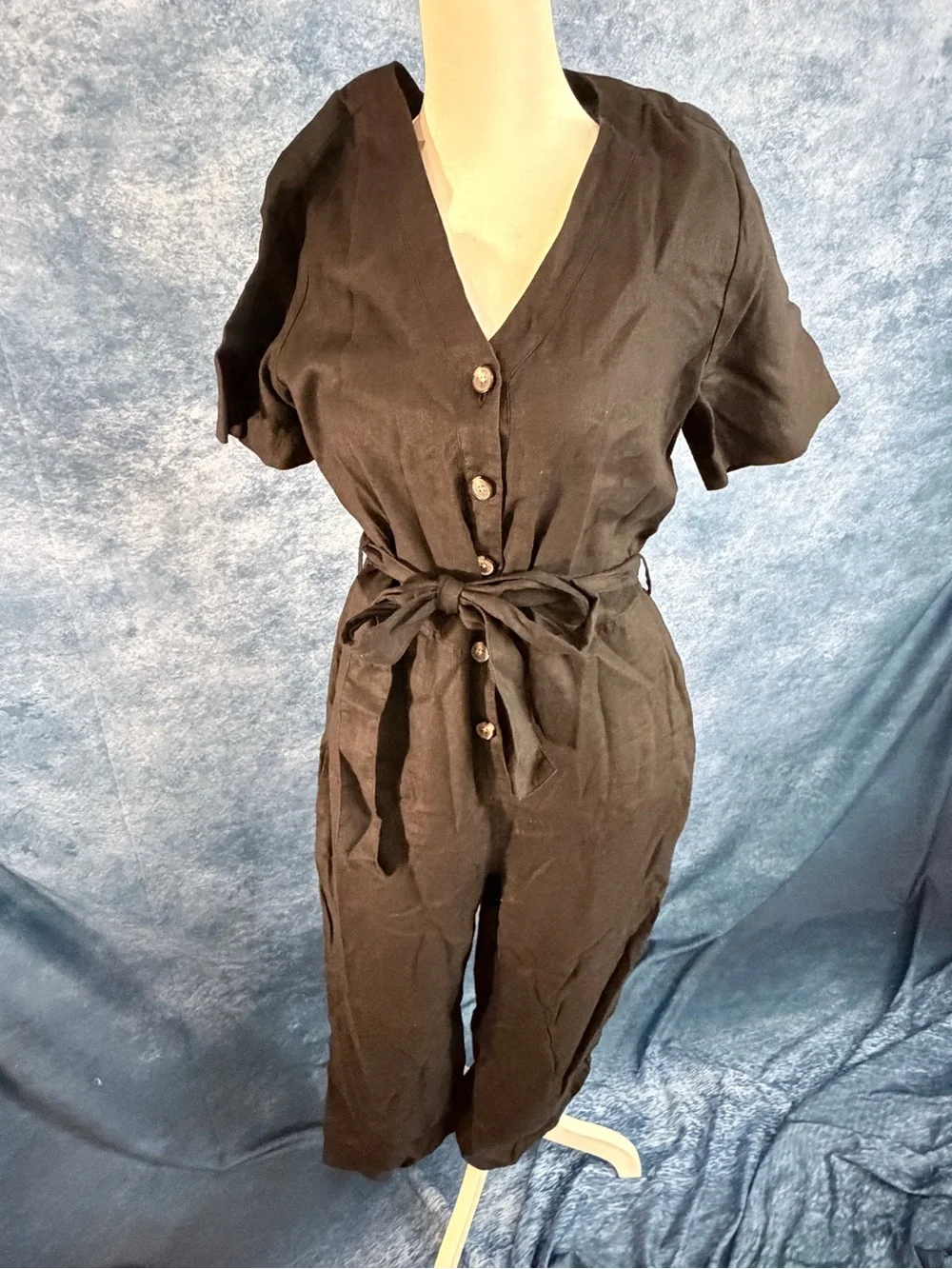 Everlane Women's Black Short-Sleeve Linen Jumpsuit with Tie Waist